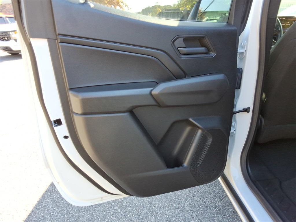 new 2025 Chevrolet Colorado car, priced at $29,939