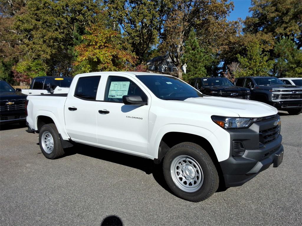 new 2025 Chevrolet Colorado car, priced at $29,939
