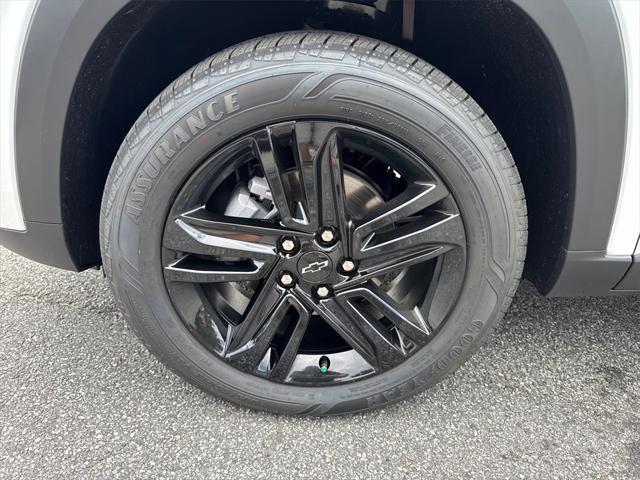 new 2025 Chevrolet Trax car