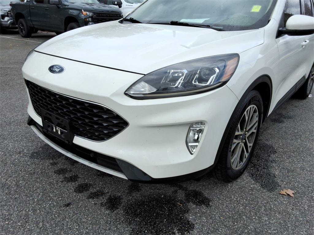used 2020 Ford Escape car, priced at $10,594
