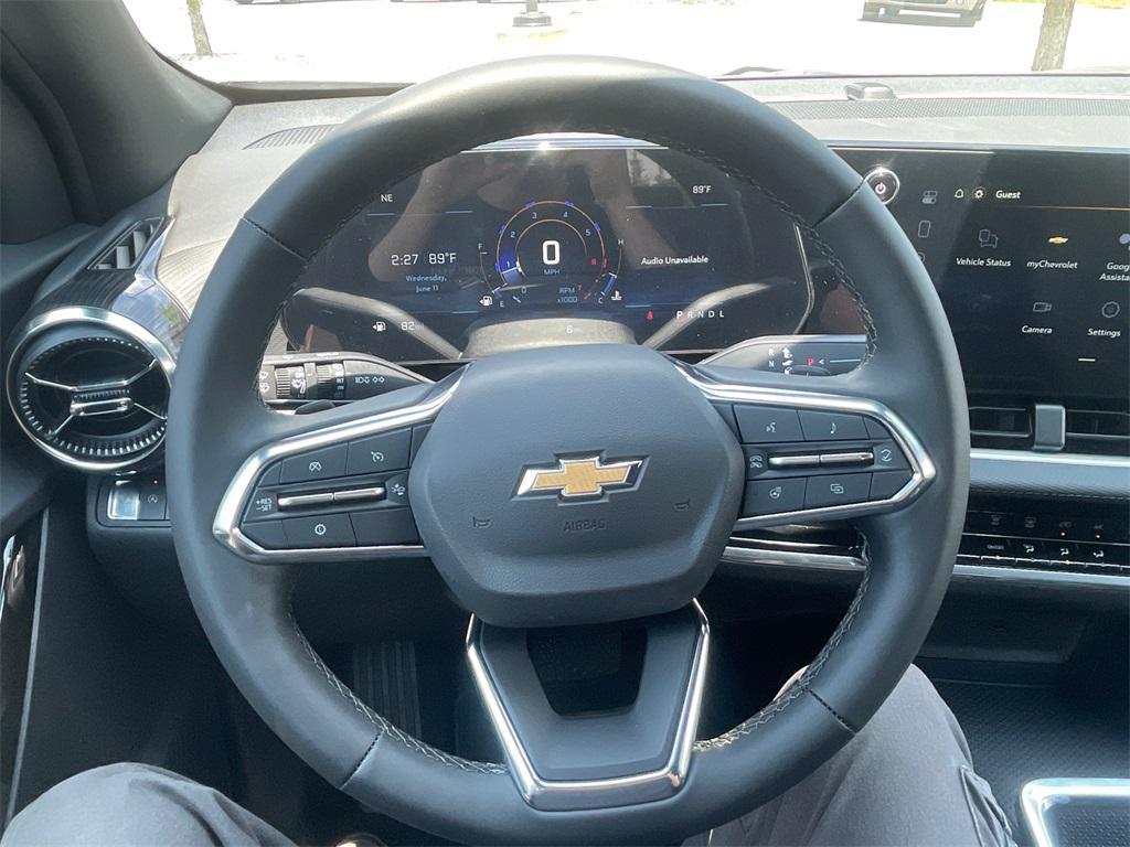 new 2026 Chevrolet Equinox car, priced at $28,479