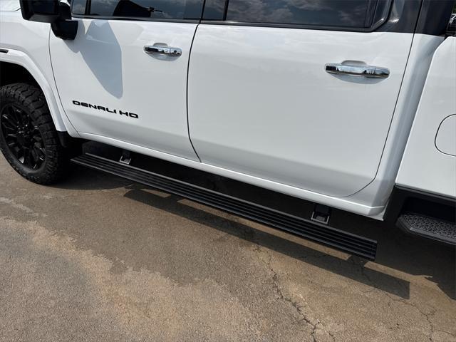 used 2025 GMC Sierra 2500 car, priced at $93,599