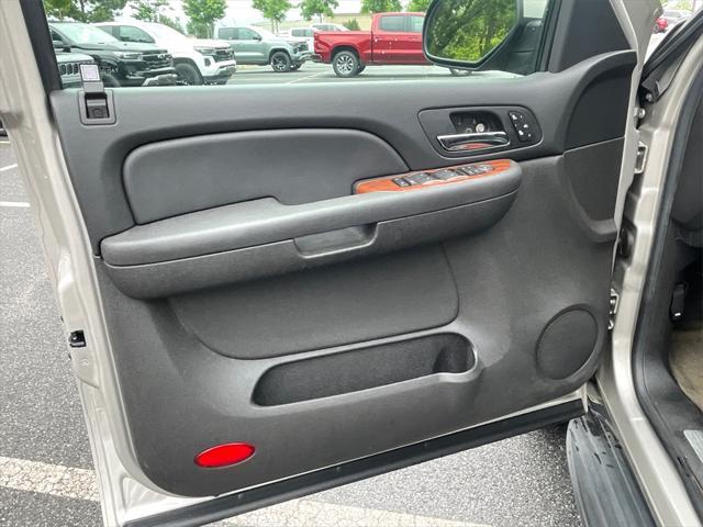used 2007 GMC Yukon car, priced at $6,999