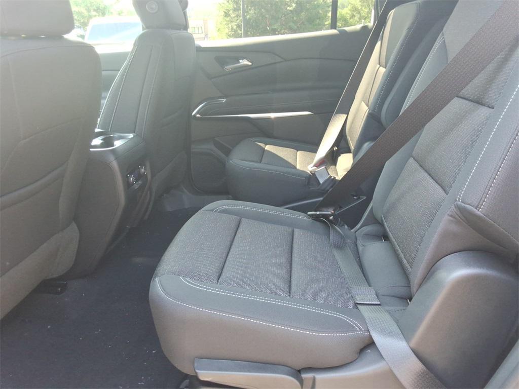 new 2026 Chevrolet Traverse car, priced at $41,430