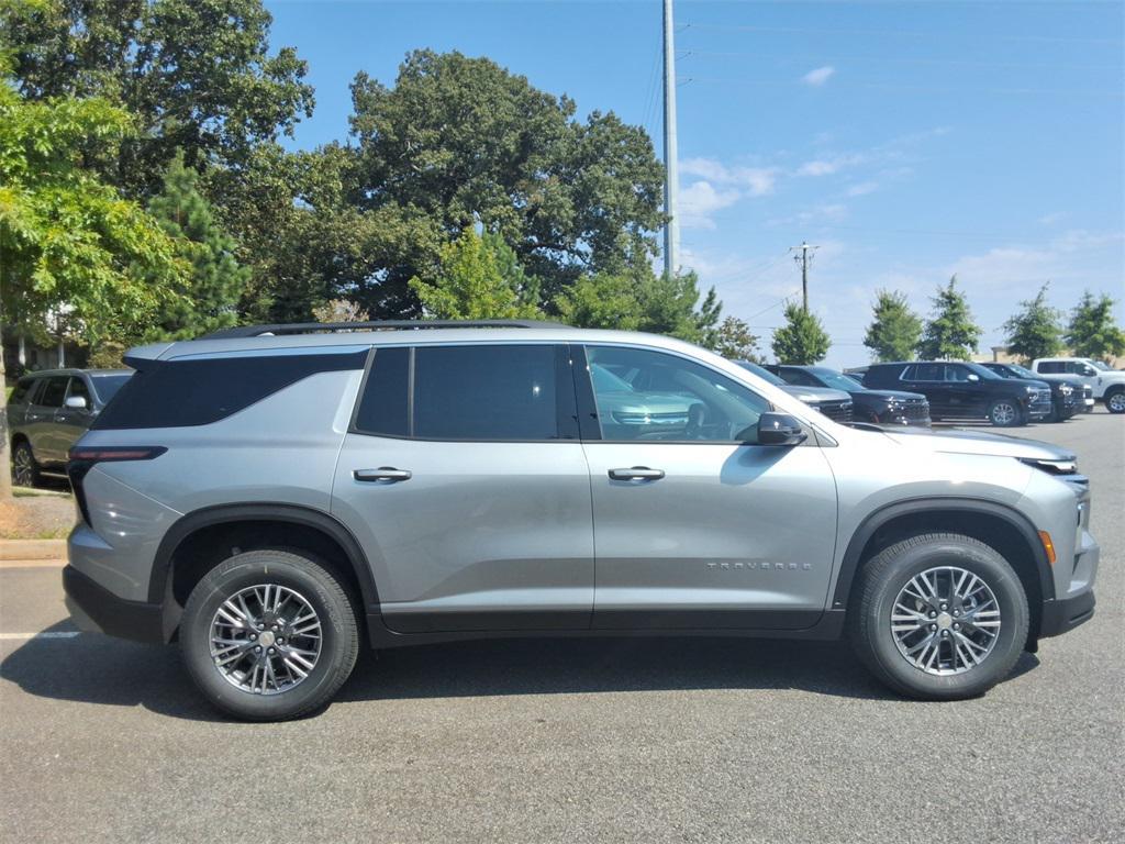 new 2026 Chevrolet Traverse car, priced at $41,430