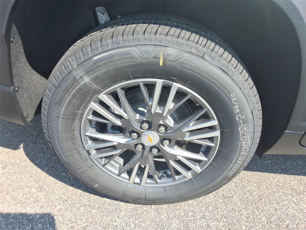 new 2026 Chevrolet Traverse car, priced at $41,430