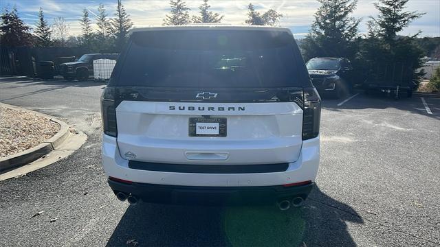 new 2025 Chevrolet Suburban car, priced at $78,620