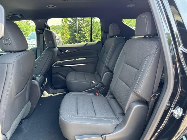 new 2025 Chevrolet Traverse car, priced at $41,396