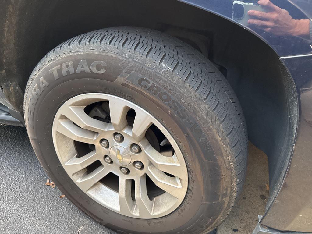 used 2019 Chevrolet Suburban car, priced at $17,895