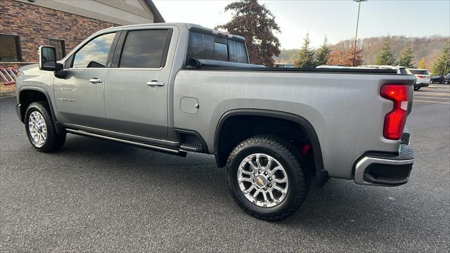 used 2024 Chevrolet Silverado 2500 car, priced at $65,256