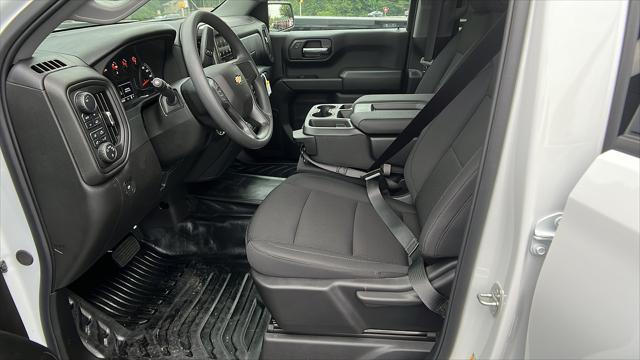 new 2024 Chevrolet Silverado 1500 car, priced at $39,233