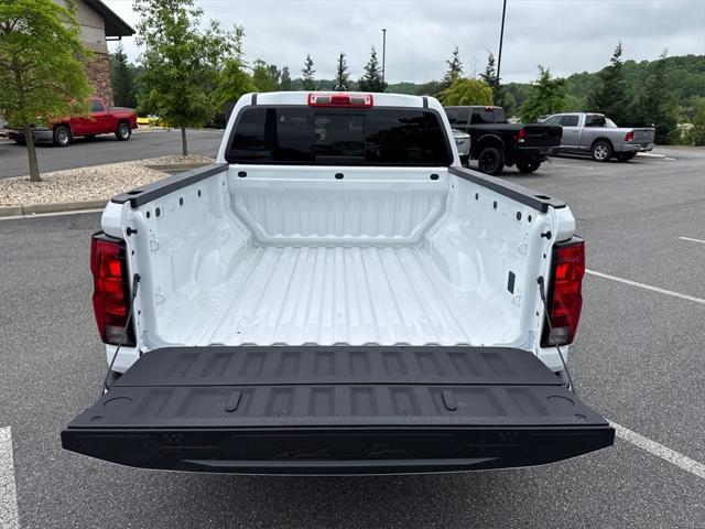 new 2025 Chevrolet Colorado car, priced at $37,625