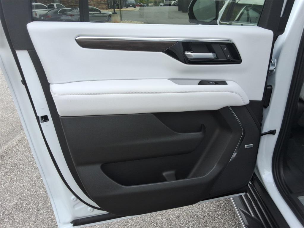 new 2026 Chevrolet Suburban car, priced at $88,152