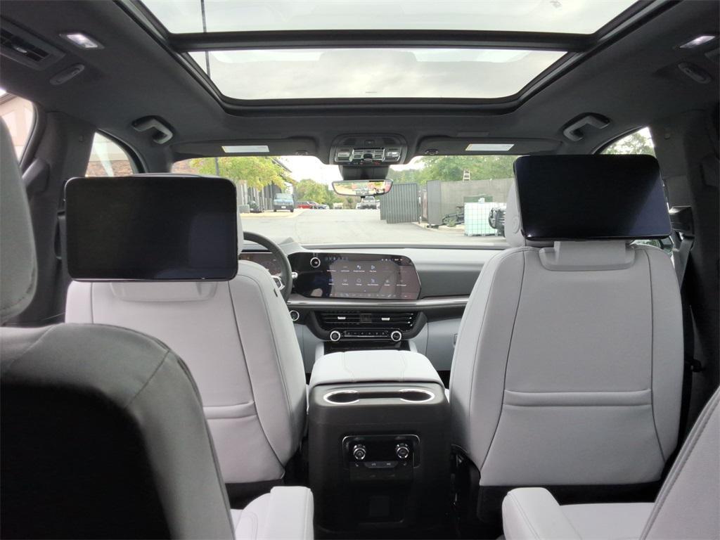 new 2026 Chevrolet Suburban car, priced at $88,152