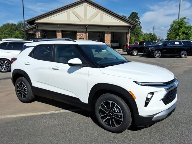 new 2026 Chevrolet TrailBlazer car, priced at $25,890