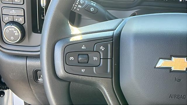 new 2025 Chevrolet Silverado 1500 car, priced at $41,997