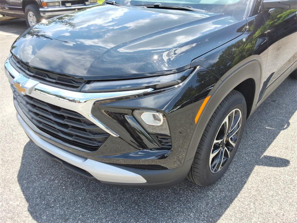 new 2026 Chevrolet TrailBlazer car, priced at $25,633