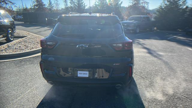 new 2025 Chevrolet TrailBlazer car, priced at $28,460