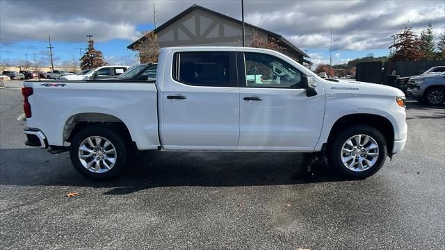 new 2025 Chevrolet Silverado 1500 car, priced at $42,803