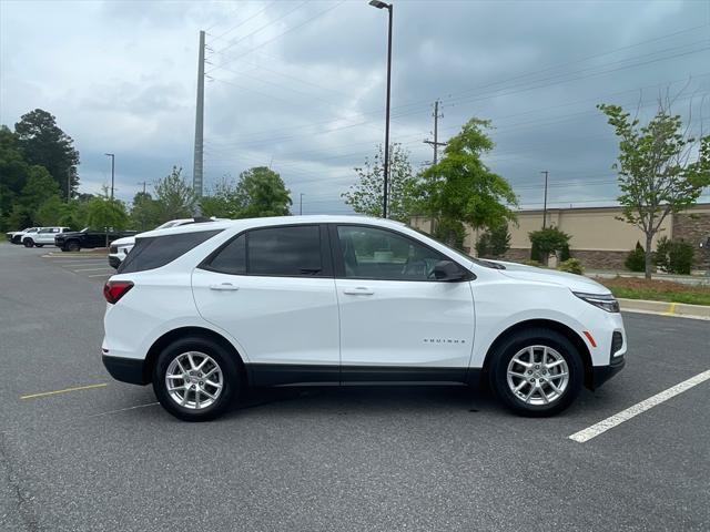 used 2022 Chevrolet Equinox car, priced at $21,999