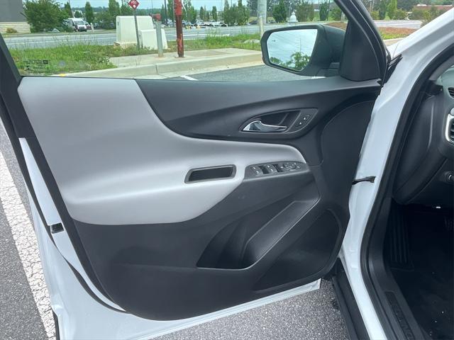 used 2022 Chevrolet Equinox car, priced at $21,999