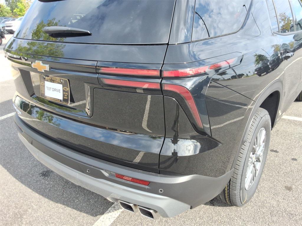 new 2026 Chevrolet Traverse car, priced at $41,431