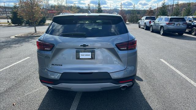 new 2025 Chevrolet Blazer car, priced at $37,878