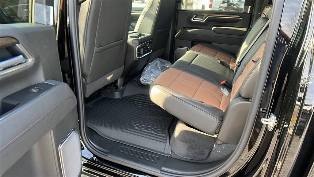 new 2025 Chevrolet Silverado 2500 car, priced at $80,556