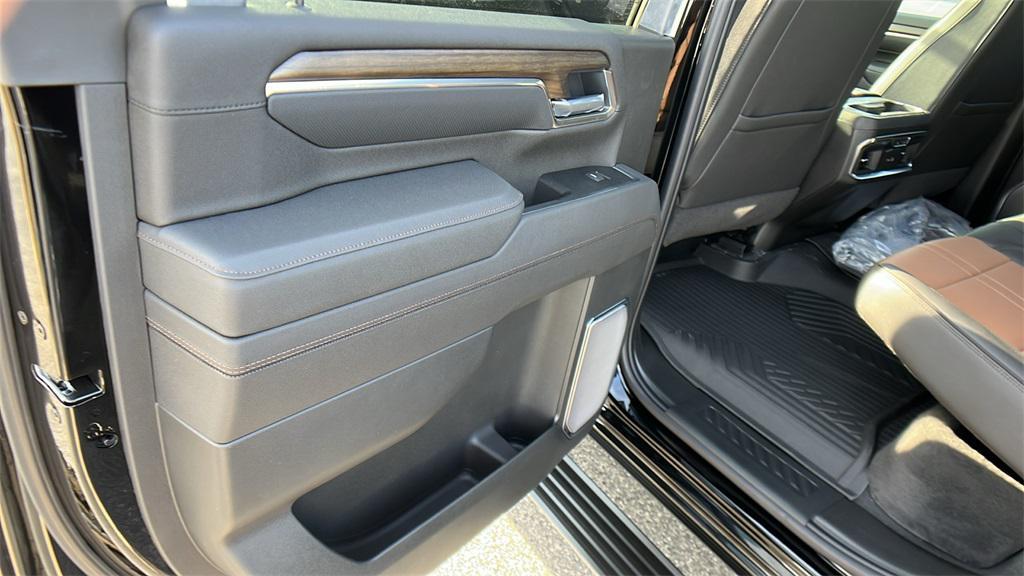 new 2025 Chevrolet Silverado 2500 car, priced at $80,556
