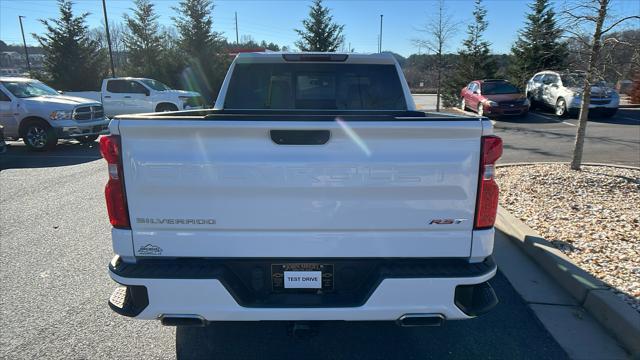 used 2021 Chevrolet Silverado 1500 car, priced at $30,998