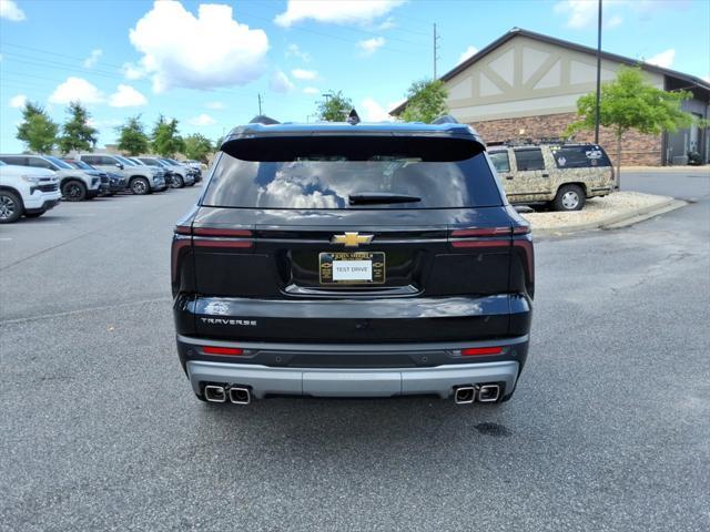 new 2025 Chevrolet Traverse car, priced at $40,934