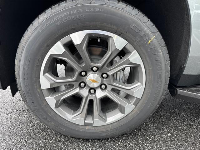 new 2025 Chevrolet Suburban car, priced at $70,380