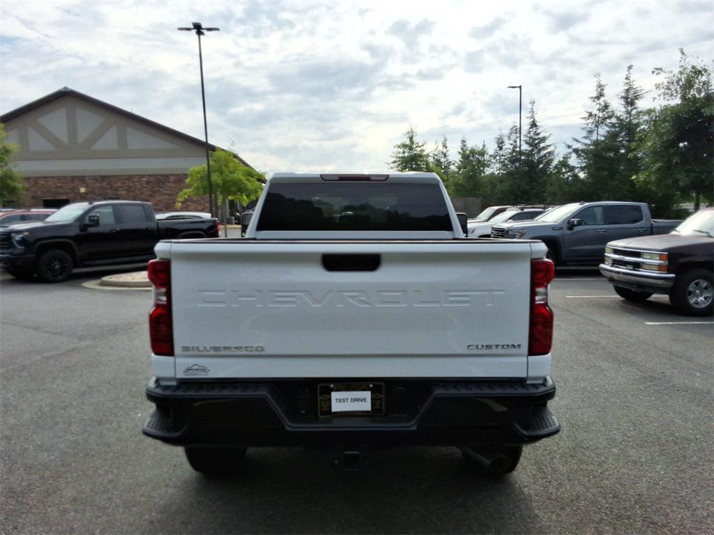 new 2025 Chevrolet Silverado 2500 car, priced at $52,201