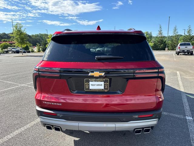 new 2025 Chevrolet Traverse car, priced at $43,704