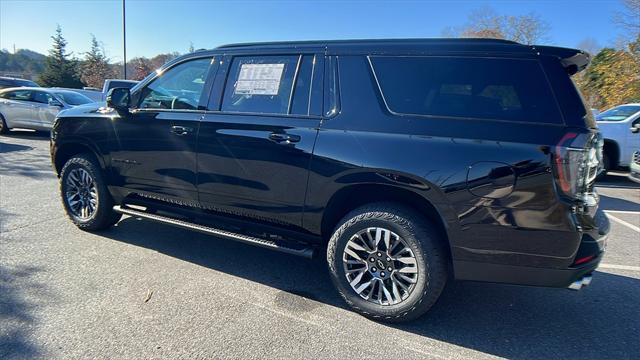 new 2025 Chevrolet Suburban car, priced at $77,625