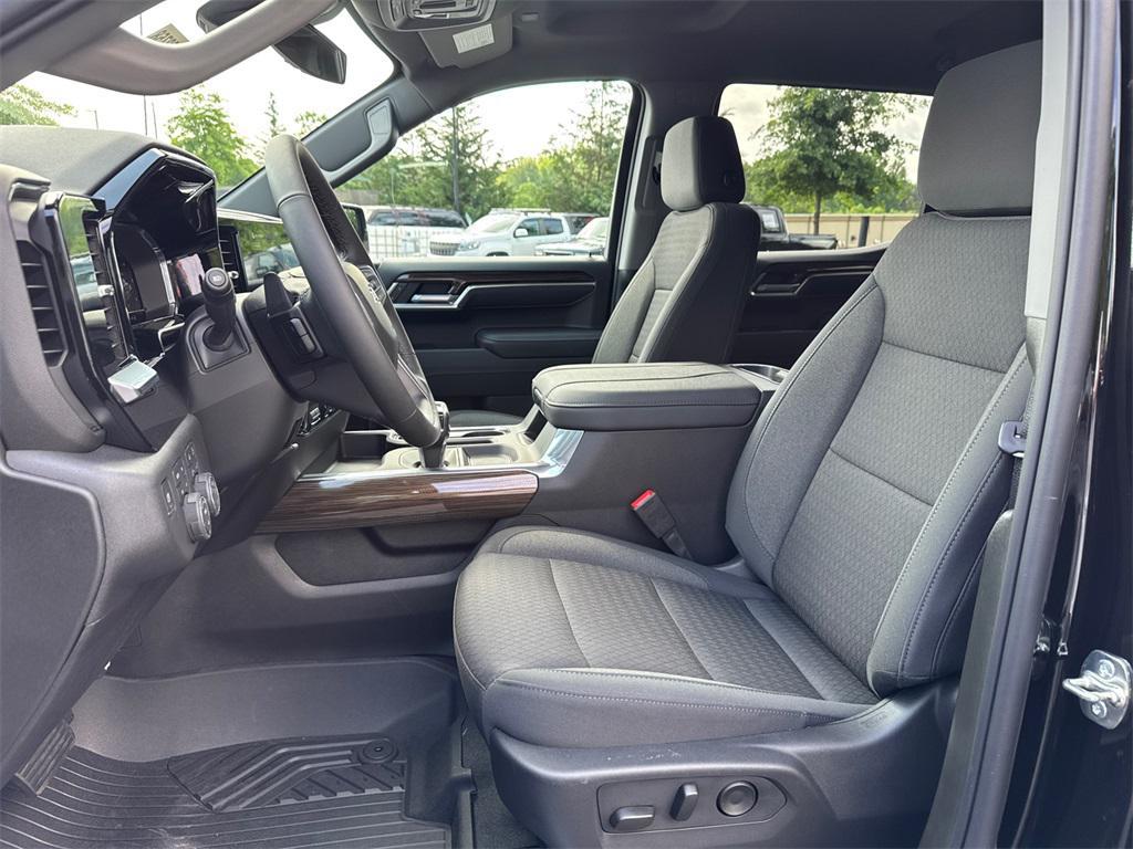 new 2025 Chevrolet Silverado 1500 car, priced at $56,614