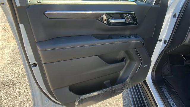 new 2025 Chevrolet Tahoe car, priced at $85,390