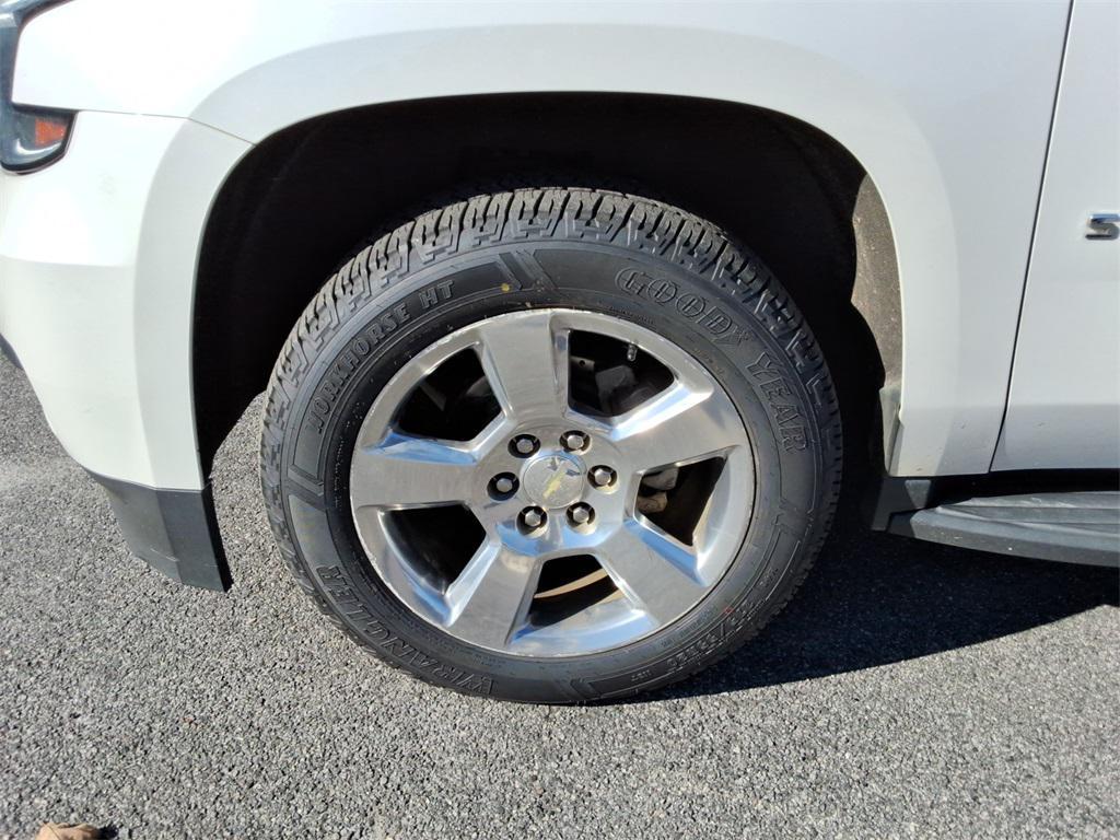 used 2017 Chevrolet Suburban car, priced at $16,895