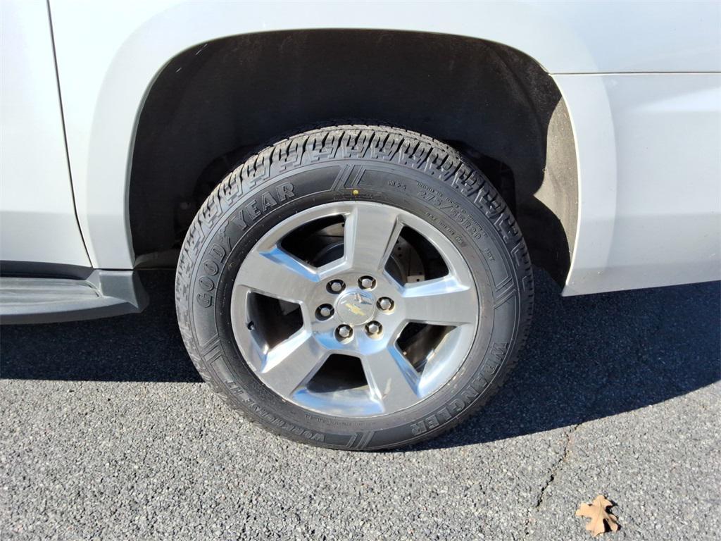 used 2017 Chevrolet Suburban car, priced at $16,895