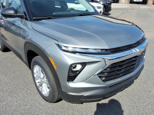 new 2026 Chevrolet TrailBlazer car, priced at $26,295