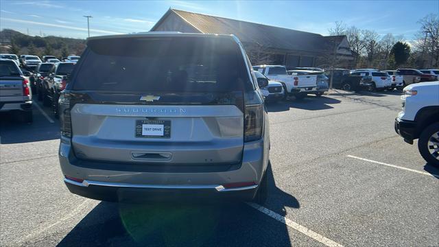 new 2025 Chevrolet Suburban car, priced at $75,605