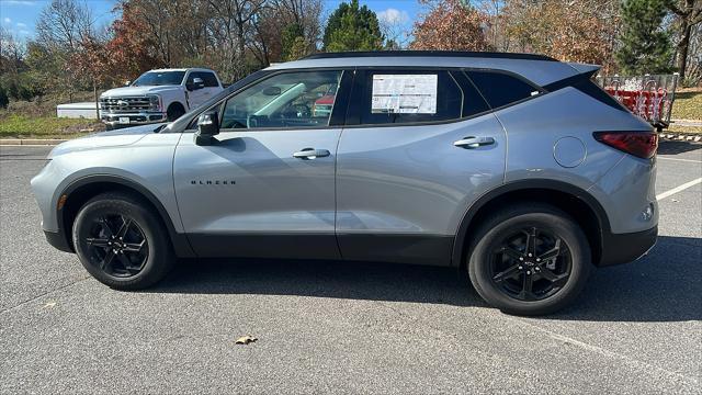 new 2025 Chevrolet Blazer car, priced at $37,879