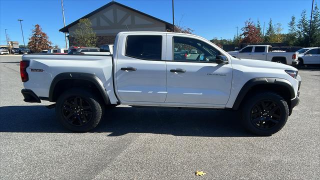 new 2024 Chevrolet Colorado car, priced at $40,206