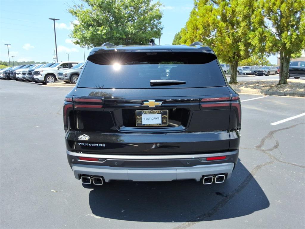 new 2026 Chevrolet Traverse car, priced at $42,563