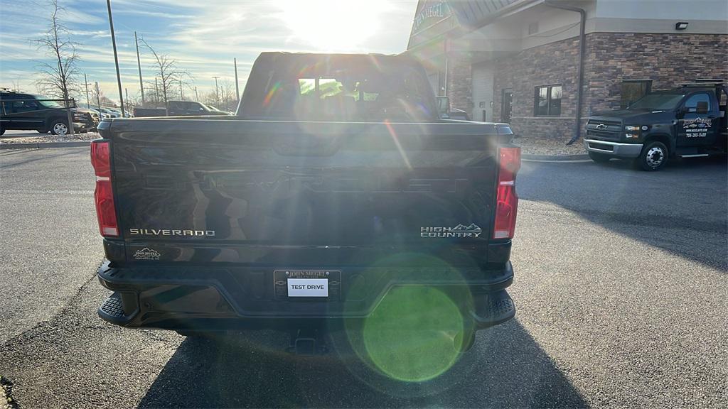 new 2025 Chevrolet Silverado 2500 car, priced at $80,556