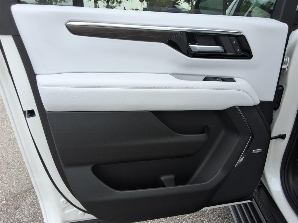 new 2025 Chevrolet Suburban car, priced at $91,208