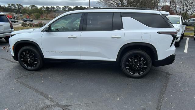 used 2024 Chevrolet Traverse car, priced at $44,500