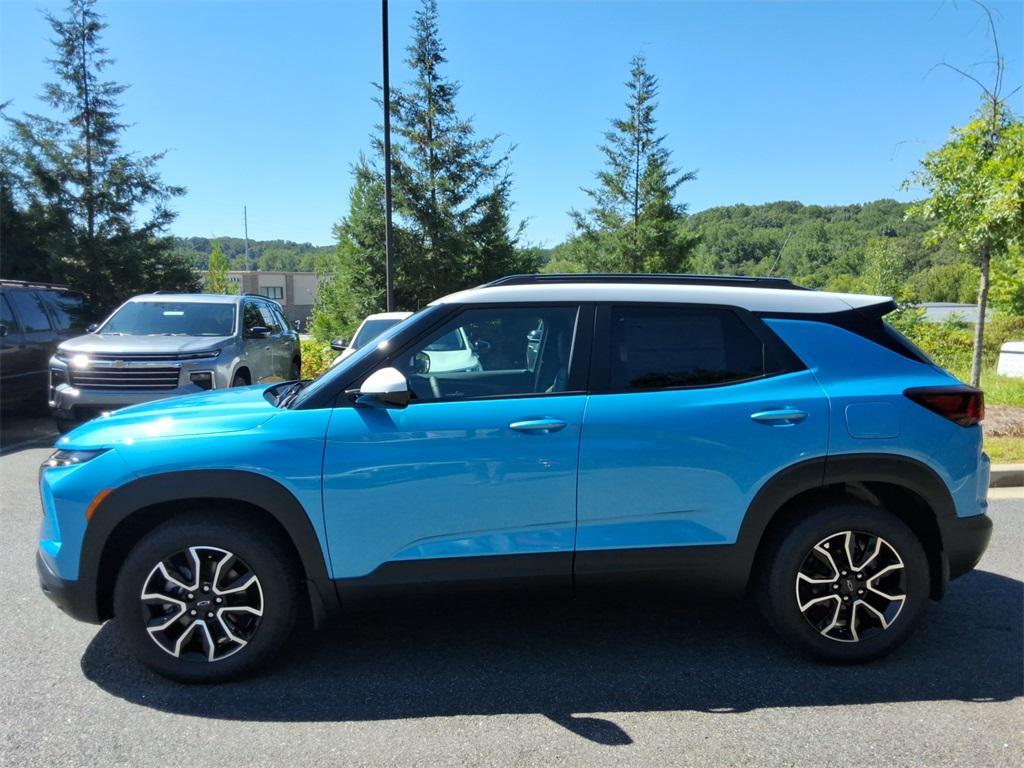 new 2025 Chevrolet TrailBlazer car, priced at $29,770
