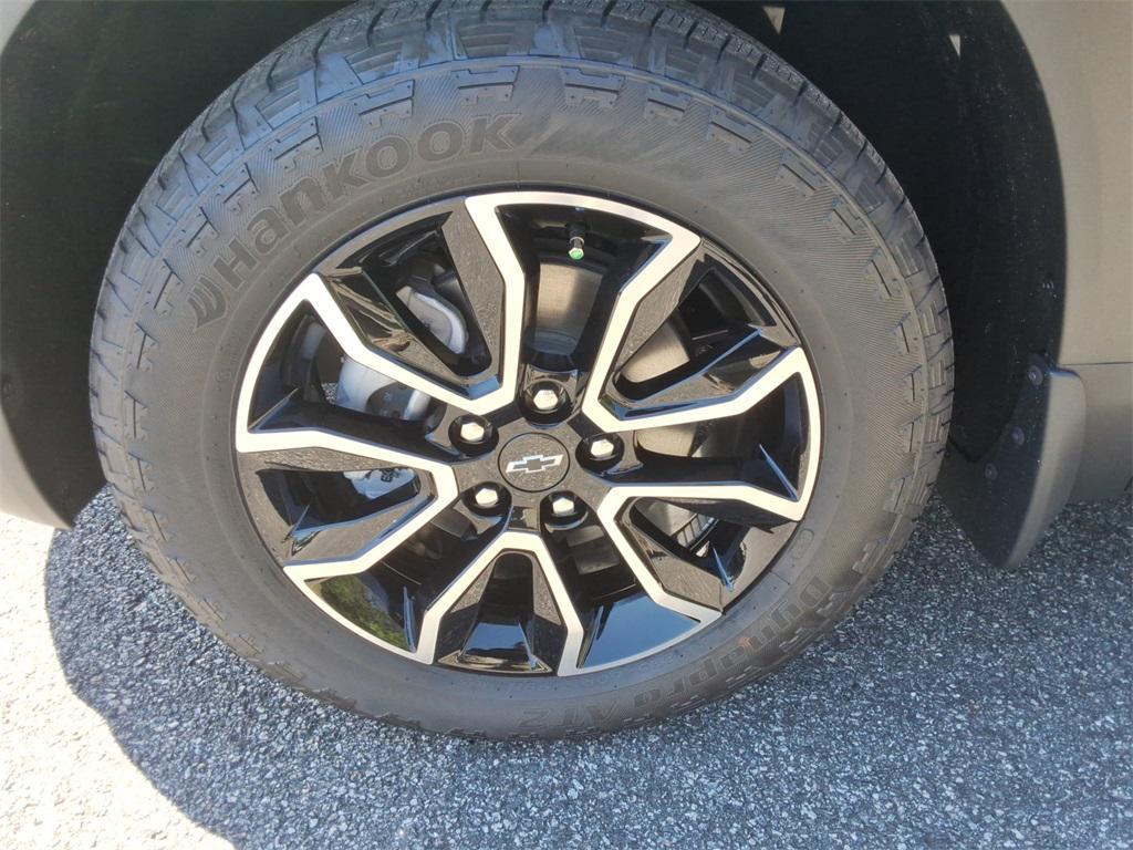 new 2025 Chevrolet TrailBlazer car, priced at $29,770
