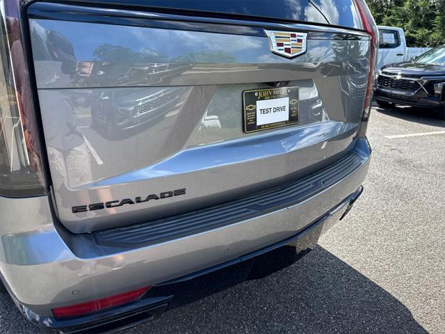 used 2022 Cadillac Escalade car, priced at $68,355